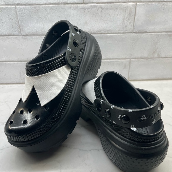 CROCS X WEDNESDAY platform clogs - Picture 7 of 7